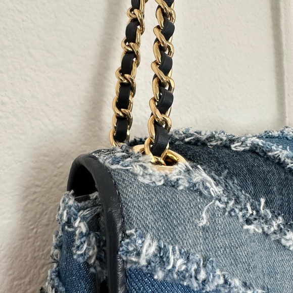 NWT Michael Kors Limited edition Blue Denim and leather Crossbody bag - Picture 3 of 6